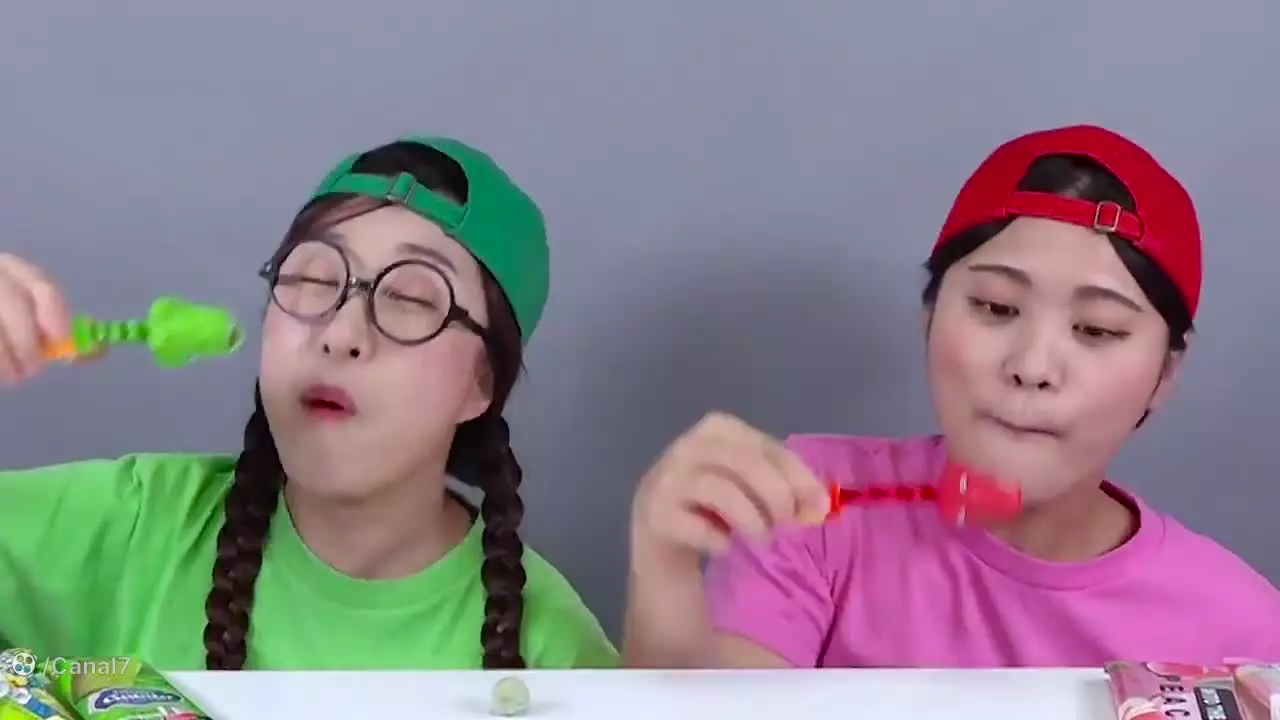 چالش‌های غذایی جذاب: از اسمرفود تا موکبانگ!