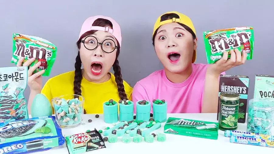 موکبانگ دونا: چالش خوردن که بانوان را سرگرم می‌کند!