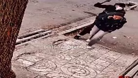 سـرقت گوشی آیـفون از یک دختر جوان در محله خانی‌آباد نو