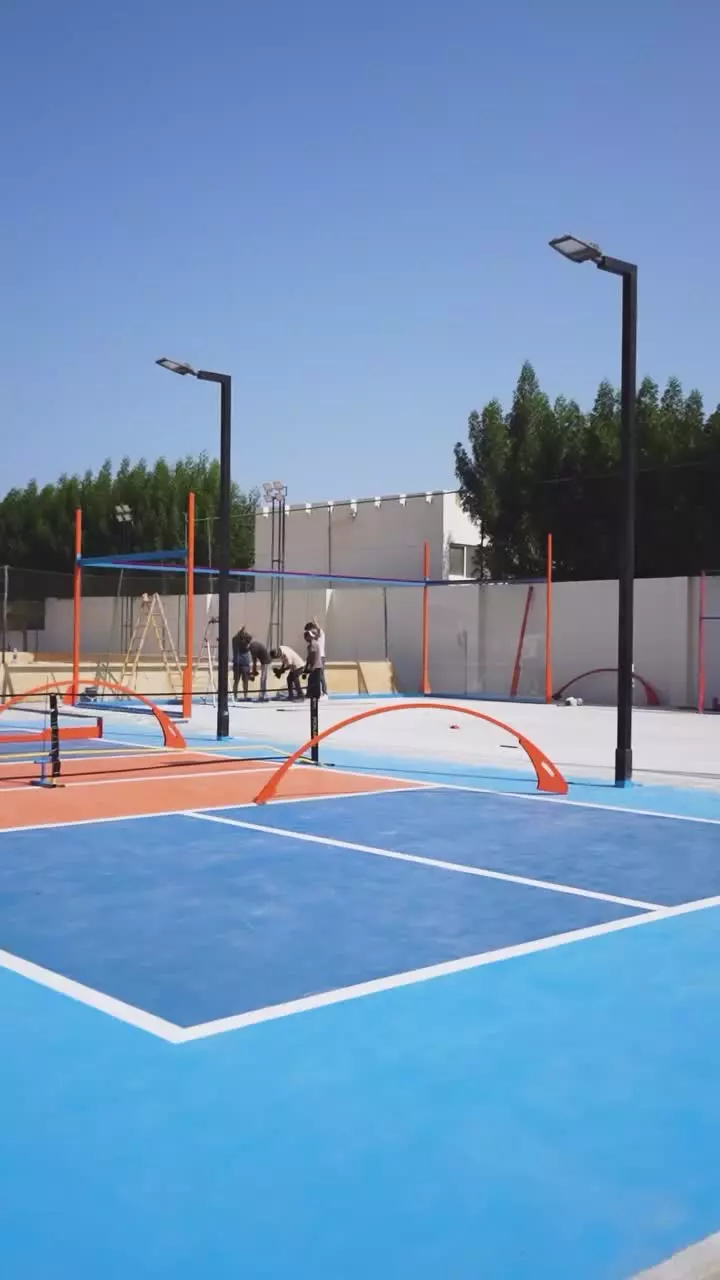 زمین‌های ورزشی پرشین ساحلی کیش | تجربه‌ای لوکس در قلب جزیره 🌴🎾