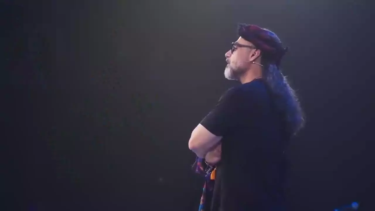 برنامه و مسابقه کارناوال رامبد جوان - قسمت ۱ تا اخر