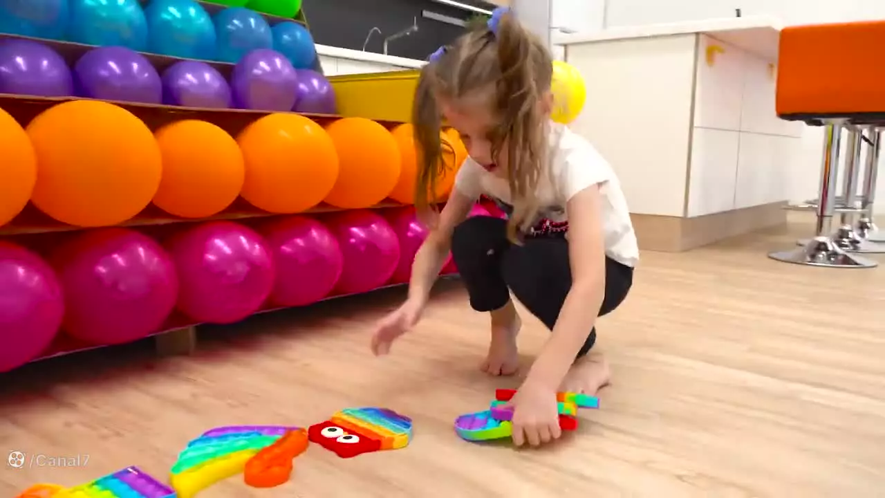 ایوا و مامان: چالش پاپیتی خنده‌دار و سرگرم‌کننده