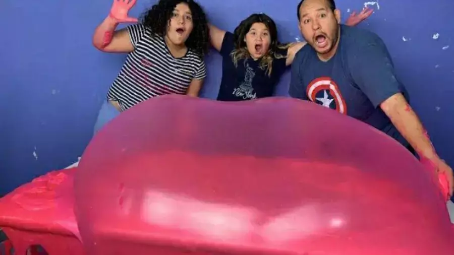 ماجراهای مری و ایزی: چالش بزرگ ساخت اسلایم 100 پوندی!