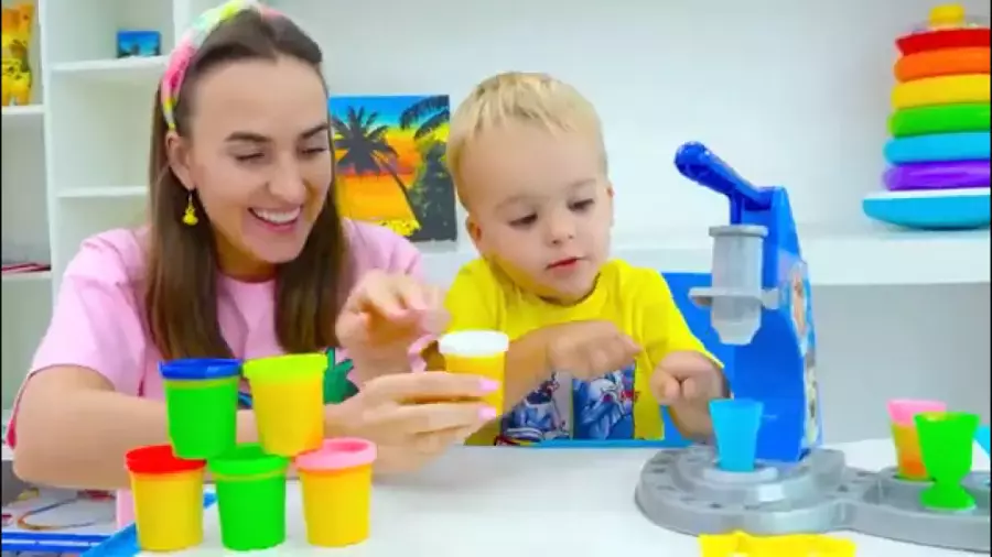 بازی سرگرمی - برنامه کودک ولاد و نیکی / داستان های خنده دار و مفید