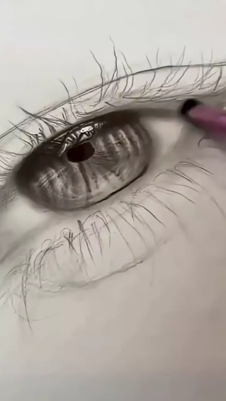 آموزش سیاه قلم چشم