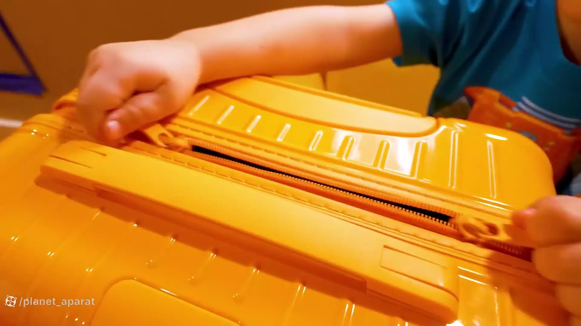 ولاد و نیکی. کاوش در دنیای جادویی رنگ ها/چالش ورزشی خنده دار ولاد ونیکی