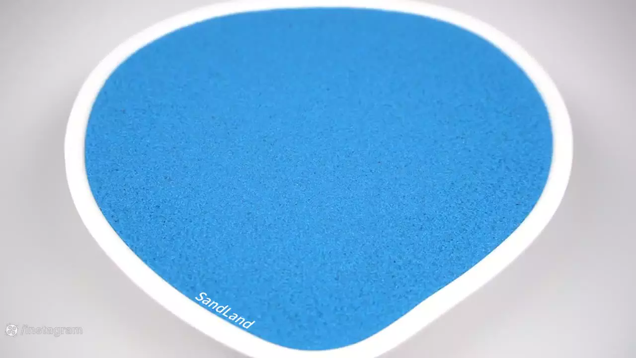 شن و ماسه جنبشی: بازی و یادگیری برای کودکان