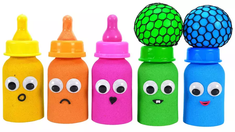 سرگرمی شن بازی جدید | شیشه شیر با شن جنبشی رنگارنگ