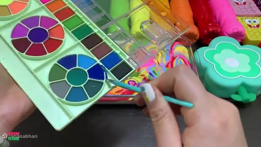 اسلایم رنگی کودکانه - خمیر رنگی قشنگ و بامزه - اسلایم شفاف - اسلایم بازی 2024