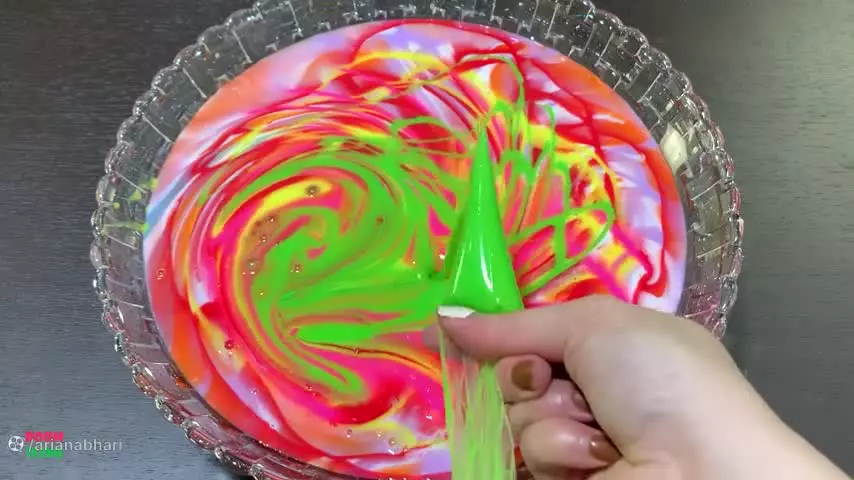 اسلایم رنگی - بازی کودکانه - اسلایم شفاف - اسلایم کودکانه / خمیر رنگی بامزه 2024