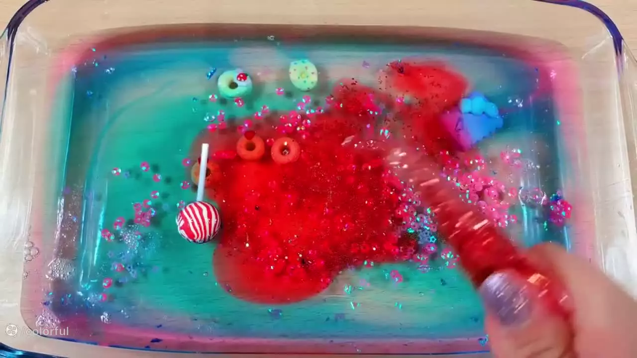 اسلایم شفاف _ اسلایم اکلیکی بامزه _ ترکیب قشنگ اسلایم _ اسلایم بازی _ اسلایم