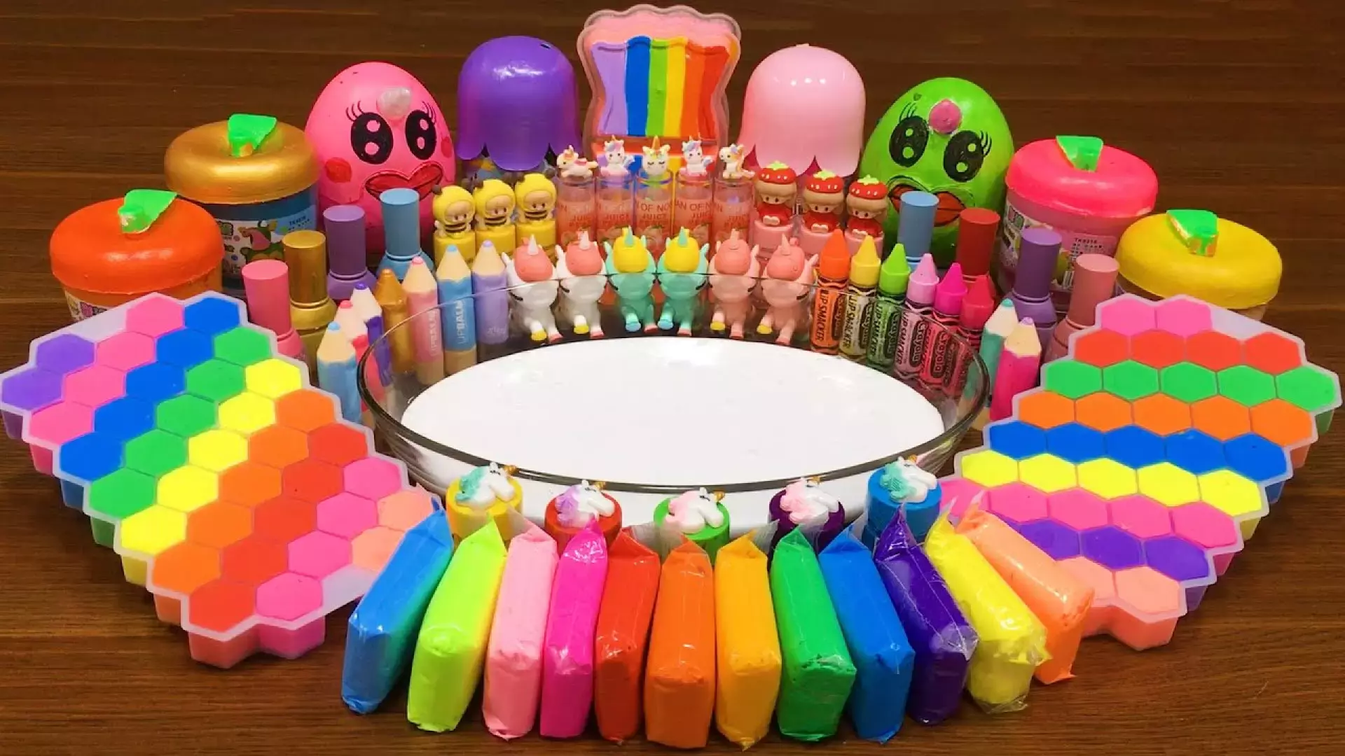 مخلوط کردن اسلایم رنگی رنگی / اسلایم بازی / اسلایم کیوت / اسلایم