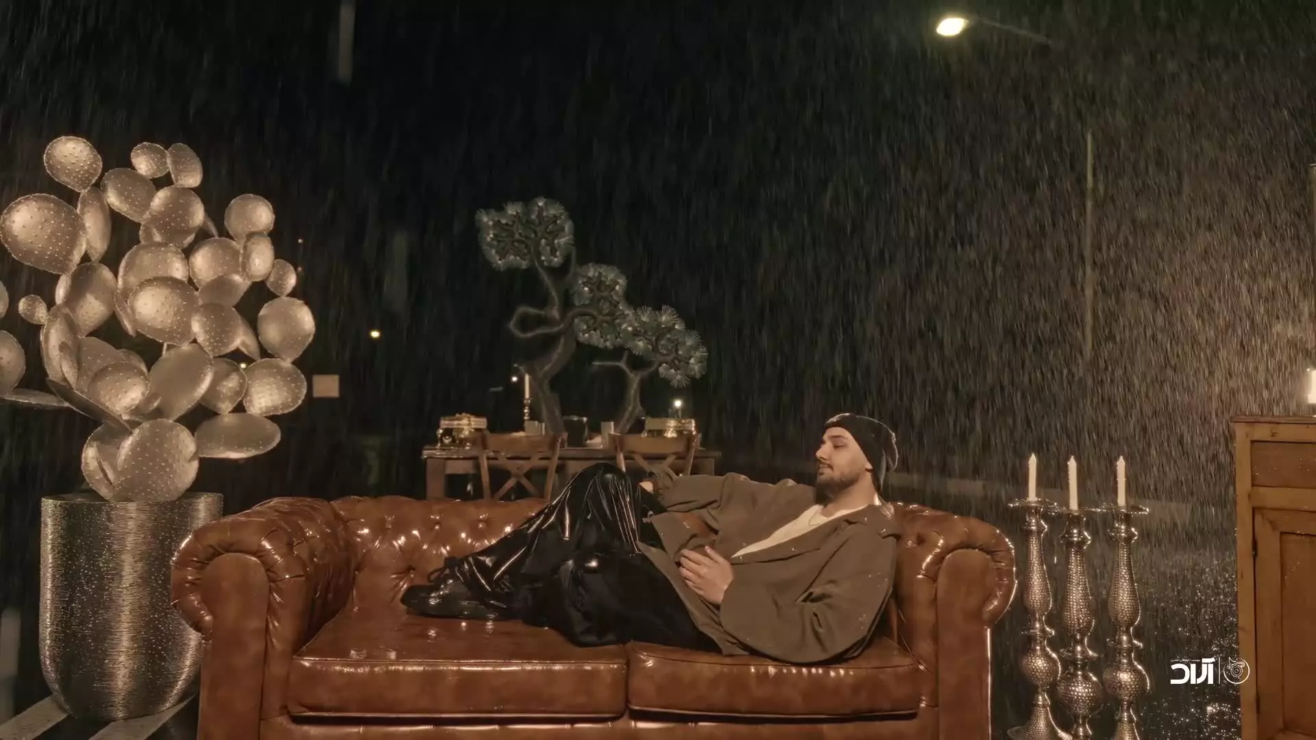 کلیپ آهنگ بی تو هرشب نوان