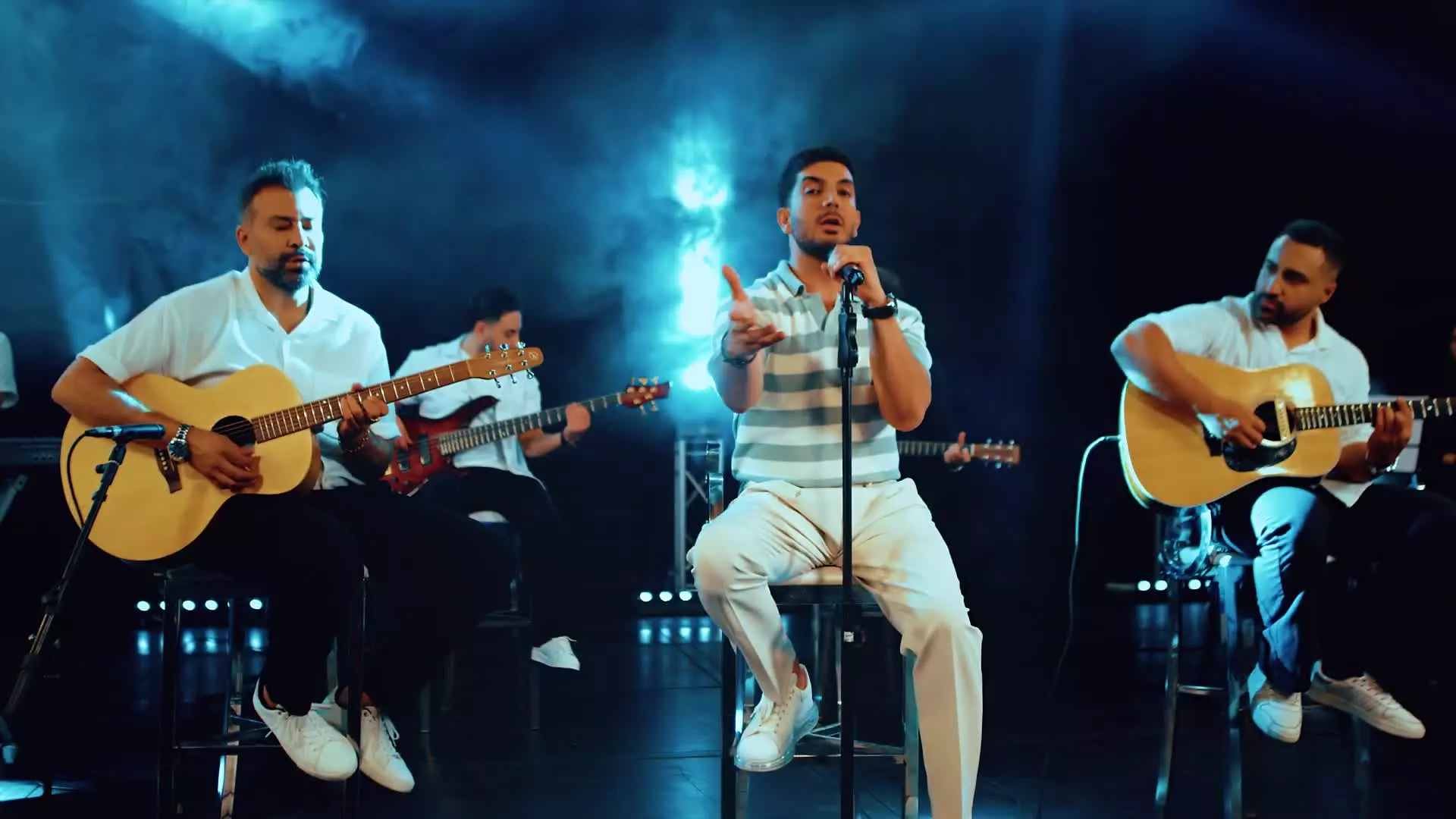 موزیک ویدیوی آهنگ بچه فرزاد فرزین