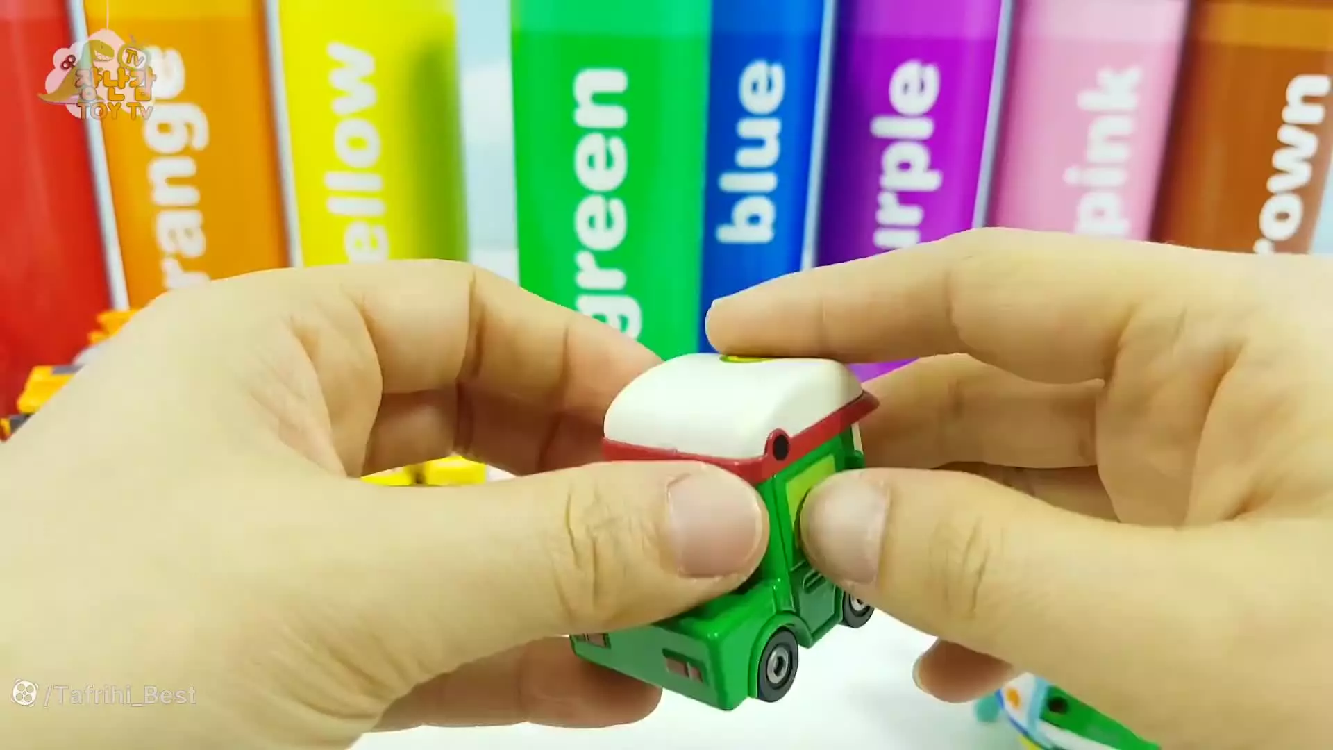 ماشین بازی رنگی کودکانه ، جعبه مداد رنگی اسباب بازی کودکانه