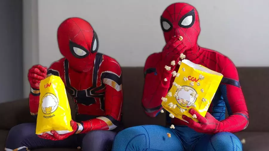 کارتون مرد عنکبوتی و دوستان؛ قسمت طولانی کودکانه