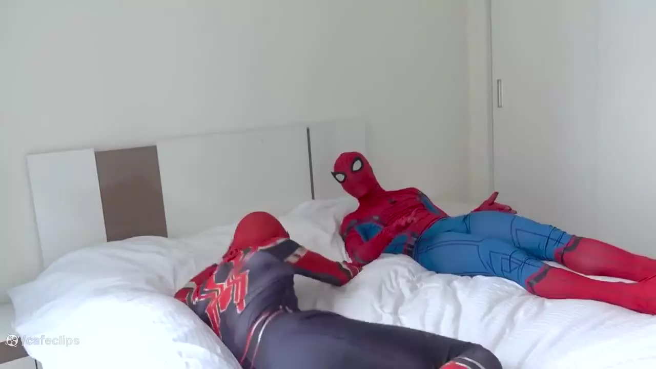 ویدیو کودکانه مرد عنکبوتی؛ ماجراهای بامزه و دیدنی