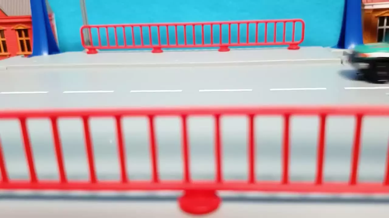 کارتون ماشین بازی / ماشین بازی رنگی / کلیپ ماشین بازی رنگی