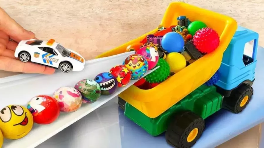 ماشین بازی رنگی تیله ی ،ماشین بازی تیله های رنگی ،ماشین اسباب بازی