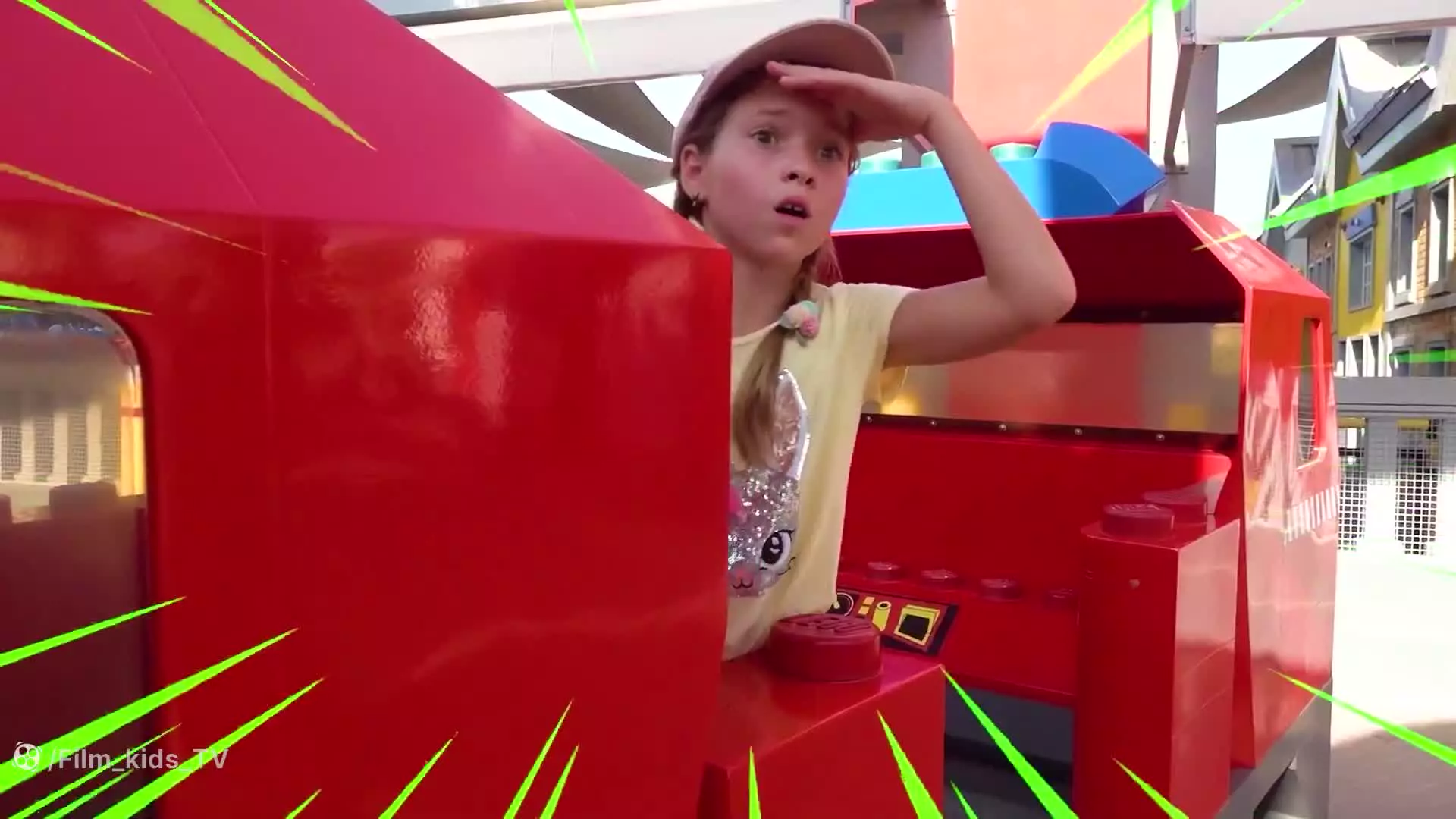 سوفیا و مکس در لگولند!  شهربازی دبی سرگرمی خانوادگی برای کودکان