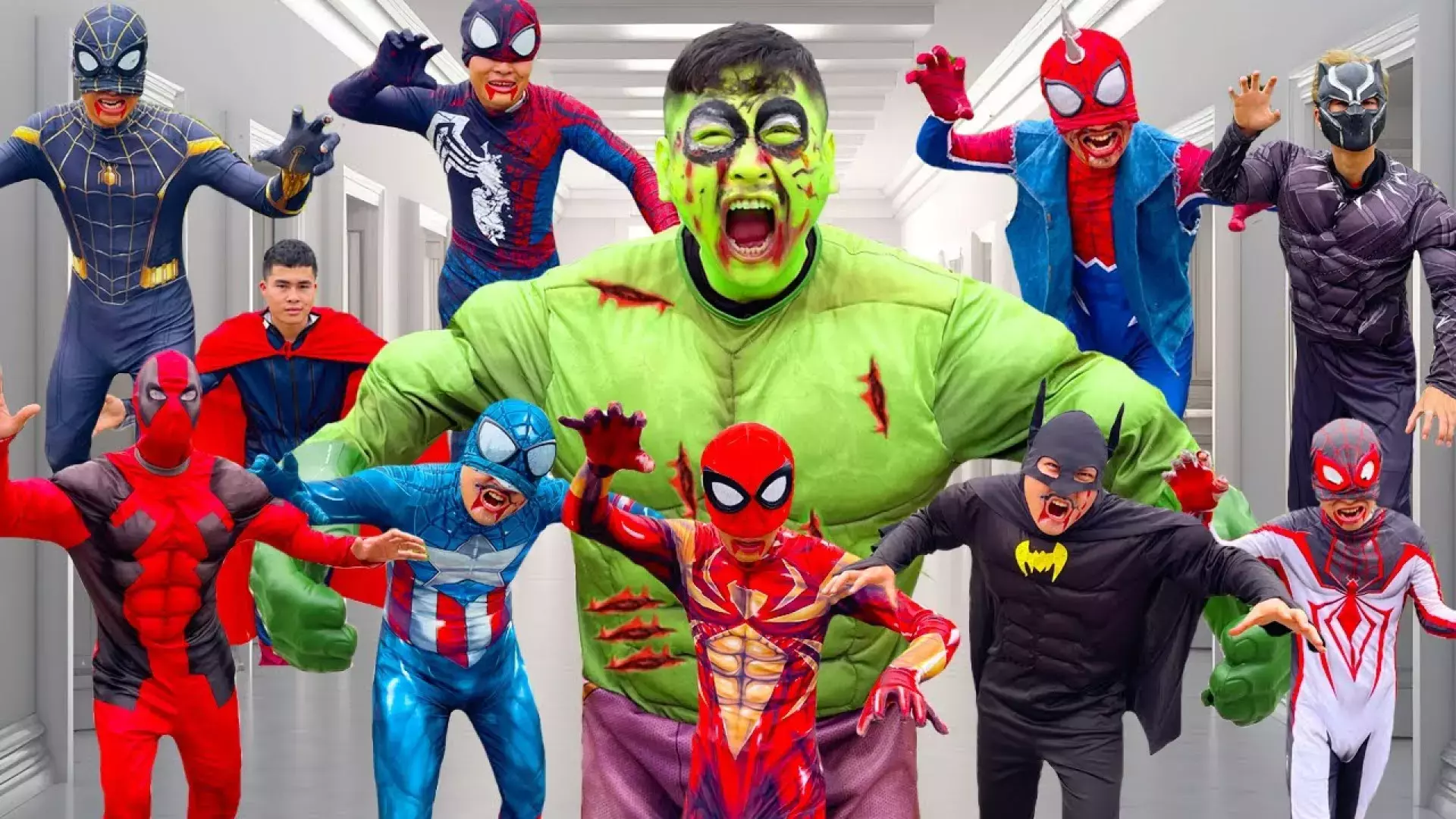 برنامه کودک اسپایدرمن در دنیای واقعی | مرد عنکبوت و هالک سبز