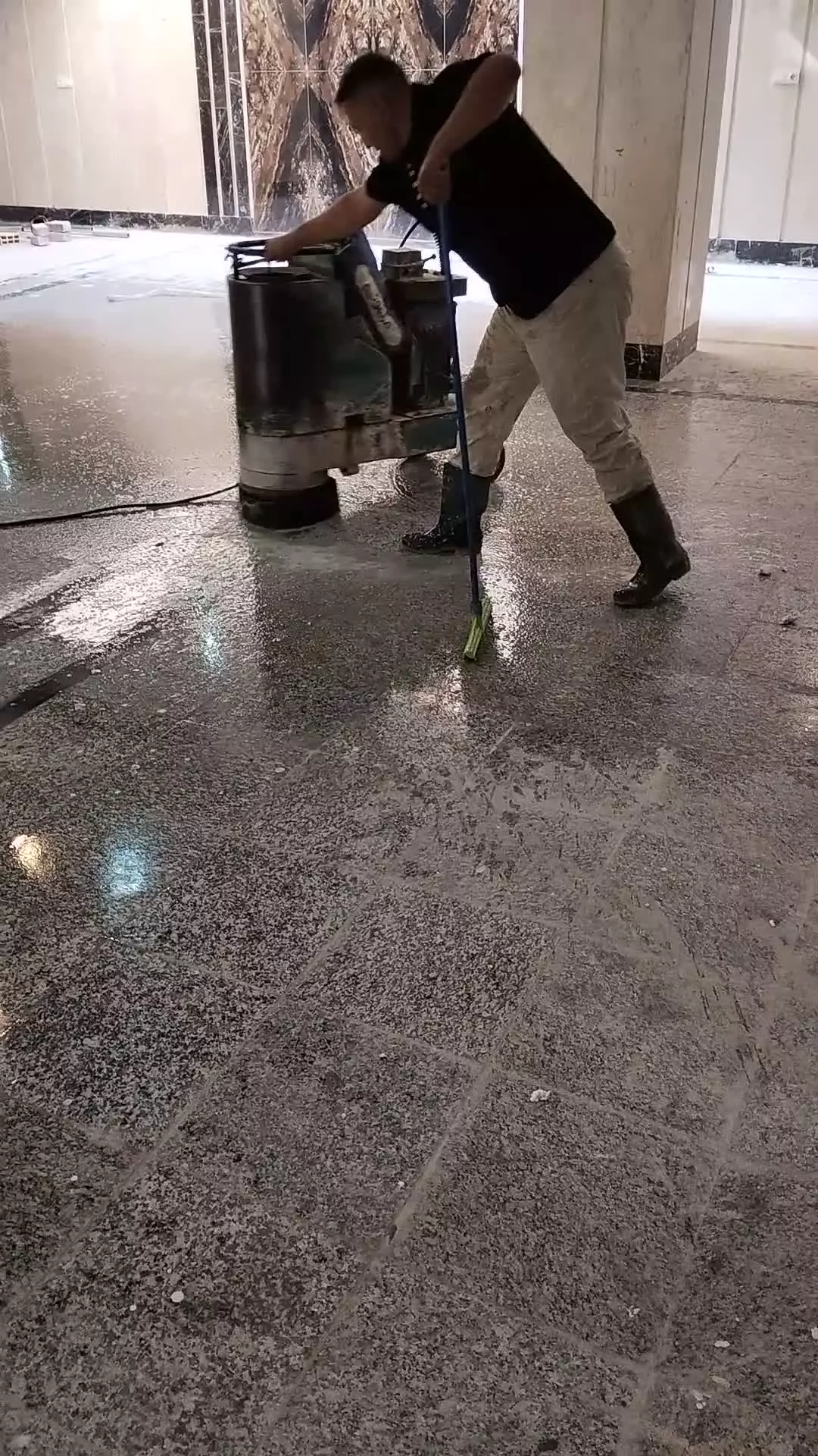 کفسابی و براق کردن سنگ