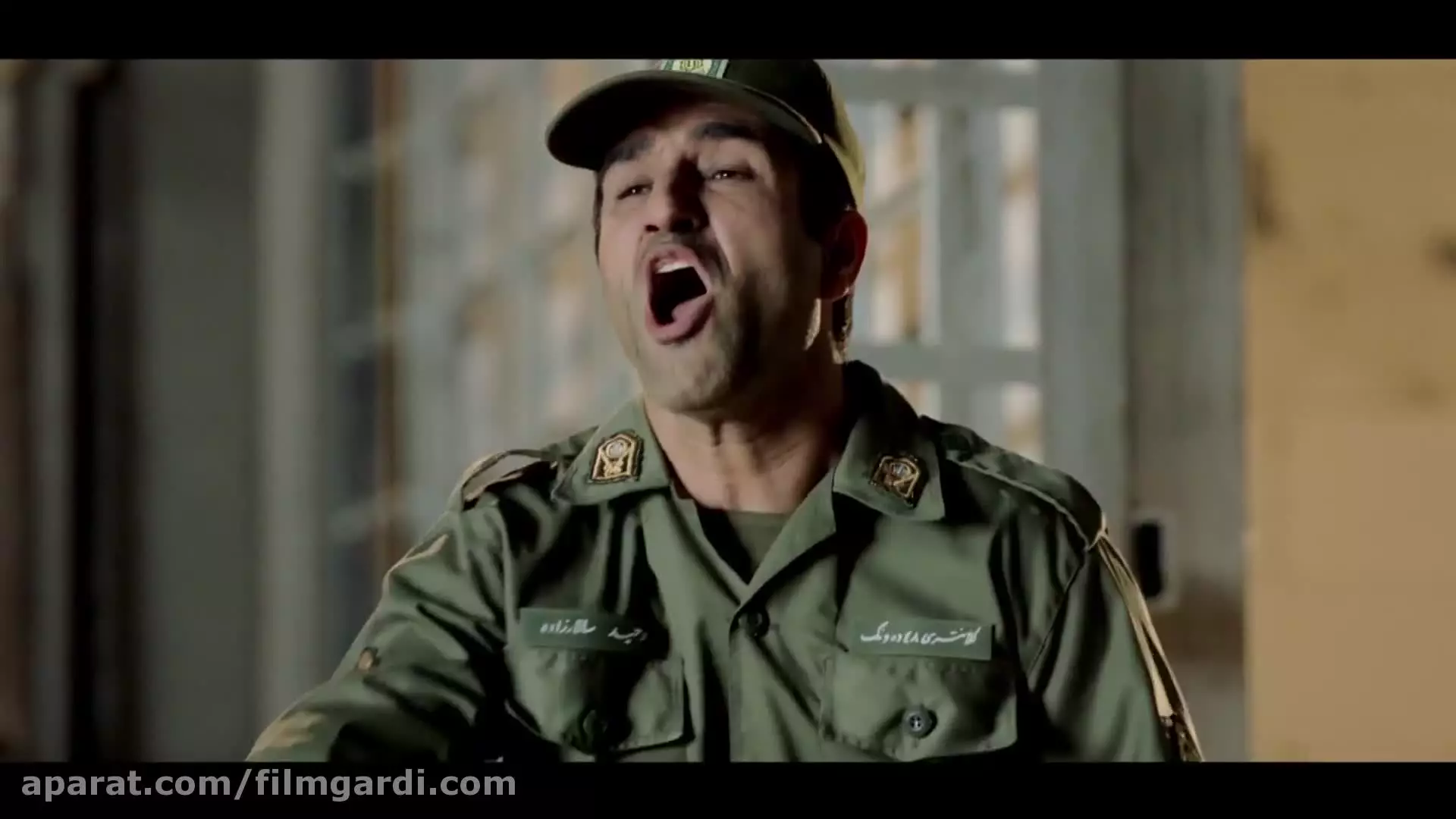 سکانسی اکشن از فیلم کمدی لونه زنبور + لینک دانلود رایگان در متن