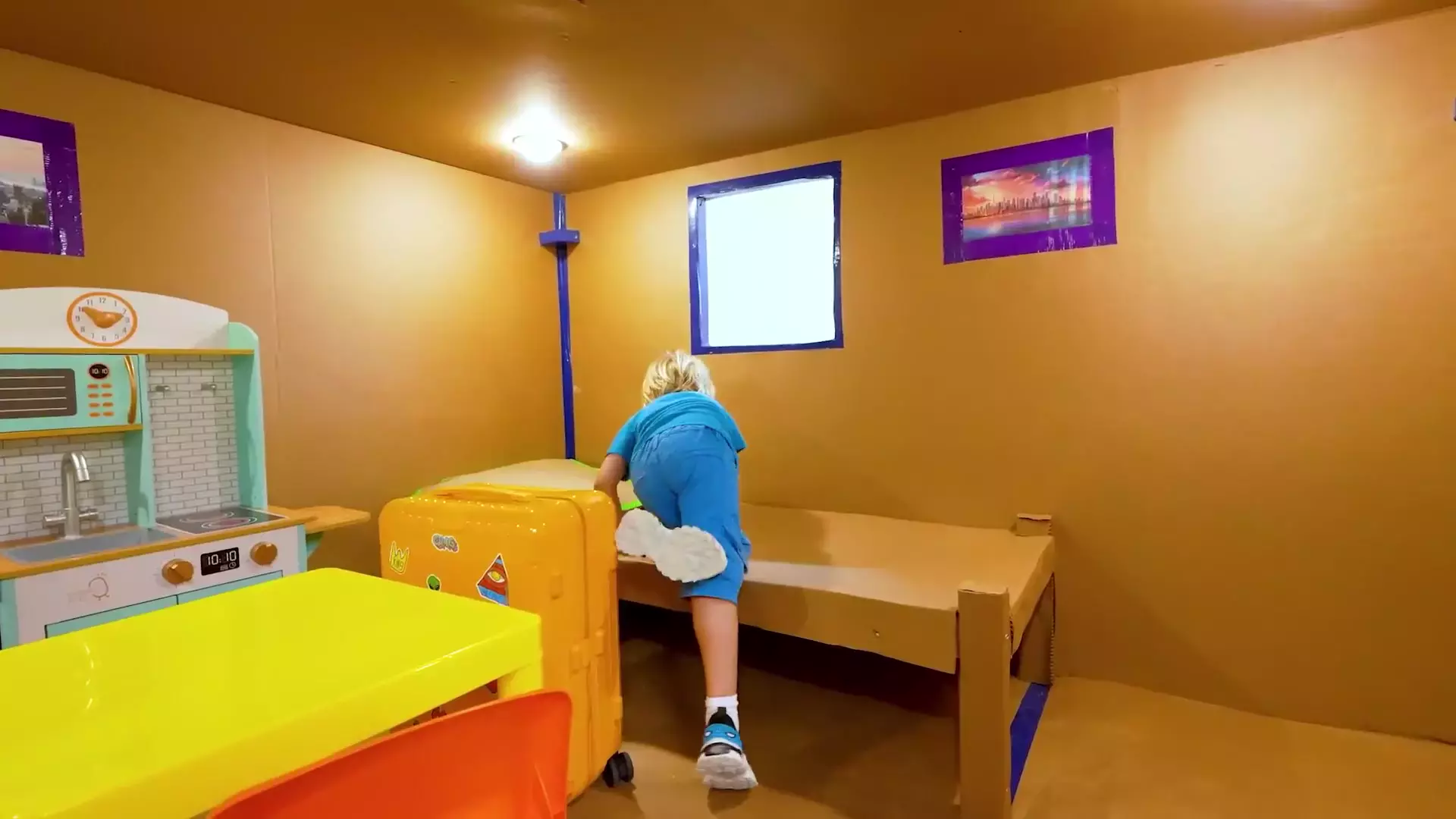 ولا و نیکی. کاوش در دنیای جادویی رنگ ها/چالش ورزشی خنده دار ولاد ونیکی