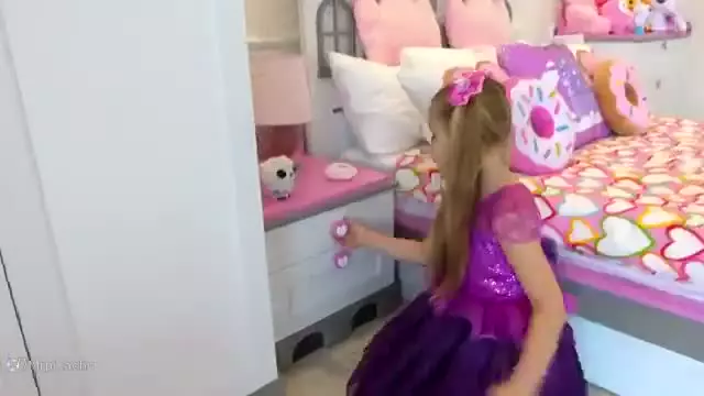 ولادی و نیکی چالش هواپیما با ولاد و نیکی - کودک -کارتون