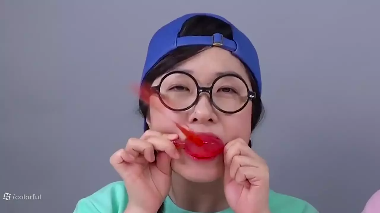 چالش غذاهای کودکانه؛ اسنک‌های بامزه و خوشمزه اسمارتیز رنگی