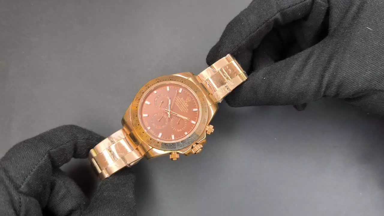 ساعت مردانه رولکس دیتونا لوکس آویز