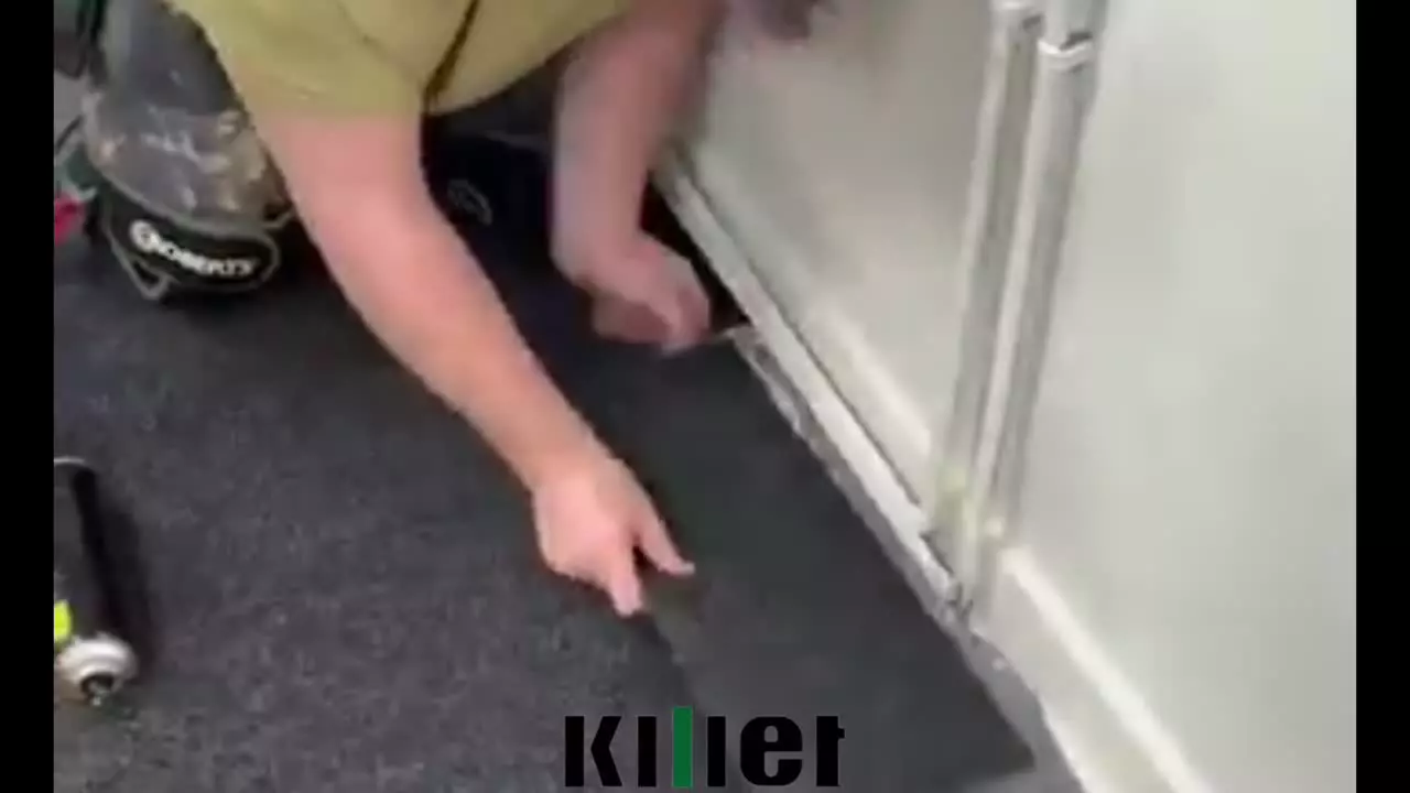 تعویض موکت تایل؛ تغییراتی که فضا رو متحول می‌کنه