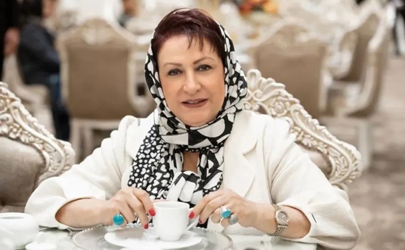 مریم امیرجلالی در کانادا به افزایش قیمت دلار در ایران طعنه زد! ۲۹ بهمن ۱۴۰۳
