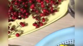 با استفاده از آب و روغن شمع های دل خواه خودت رو درست کن!