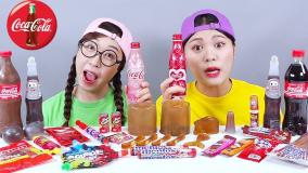 چالش غذایی اسمر جدید : چالش غذایی خنده دار چالش خوردن نوشابه شکلاتی و ژله ای