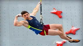 رضا علیپور سریع ترین مرد عمودی جهان!