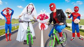 نبرد مرد عنکبوتی و اسپایدرمن :: مبارزه با دشمنان همیشگی مردعنکبوتی SPIDERMAN