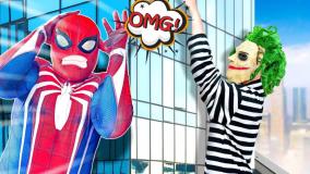 نبرد مرد عنکبوتی و اسپایدرمن :: مبارزه با دشمنان همیشگی مردعنکبوتی SPIDERMAN