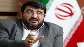 ‍فواد ایزدی: از این به بعد باید بیشتر پرچم آمریکا را بسوزانیم! ۱۳ اردیبهشت ۱۴۰۴