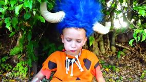 برنامه کودک ولاد و نیکیتا | Vlad and Niki | ولاد و مامانی در عصر حجر!