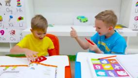 برنامه کودک ولاد و نیکی - چالش پلیس بازی - ولاد و نیکی جدید - سرگرمی ولاد نیکی