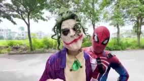 برنامه کودک مرد عنکبوتی - مرد عنکبوتی نبرد در خانه جدید