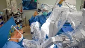 جراحی رباتیک از رم تا پکن؛ انقلابی در پزشکی جهان| 19 خرداد 1404