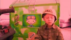 برنامه کودک ماشین بازی کودکانه با سنیا : حمل بار با کامیون و استخر توپ!