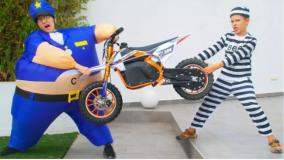 فیلم ماشین پلیس بزرگ به دنبال دزد موتور - ماشین بازی کودکانه پسرانه جدید 221