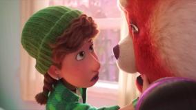 انیمیشن قرمز شدن 2022 دوبله فارسی