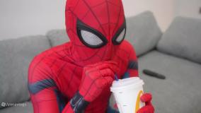 کمدی هالک و مرد عنکبوتی اسپایدرمن _ چالش تلویزیونی