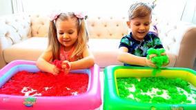 برنامه کودک روما و دیانا ؛ دیانا خانه را تمیز می کند تا اسباب بازی بگیرد