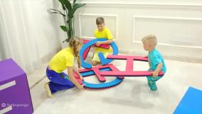 بازی روما و دیانا ؛ دایانا و روما با الیور بازی ABC بازی می کنند ؛ روما و دیانا