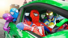 نبرد مرد عنکبوتی اسپایدرمن و کار در اسنپ توسط قهرمانان  spiderman